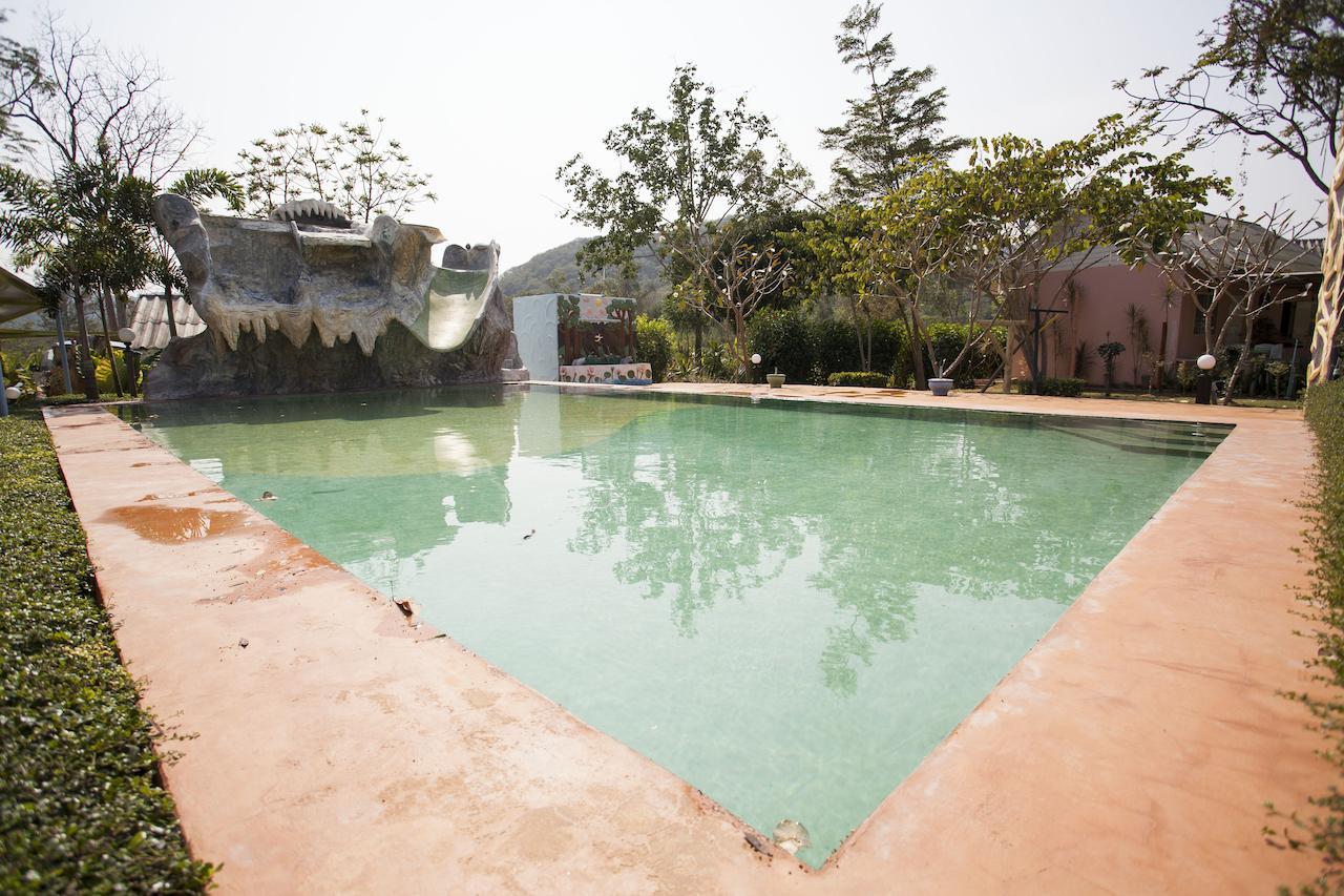Baanraisooksangchan Kaeng Krachan Exterior foto