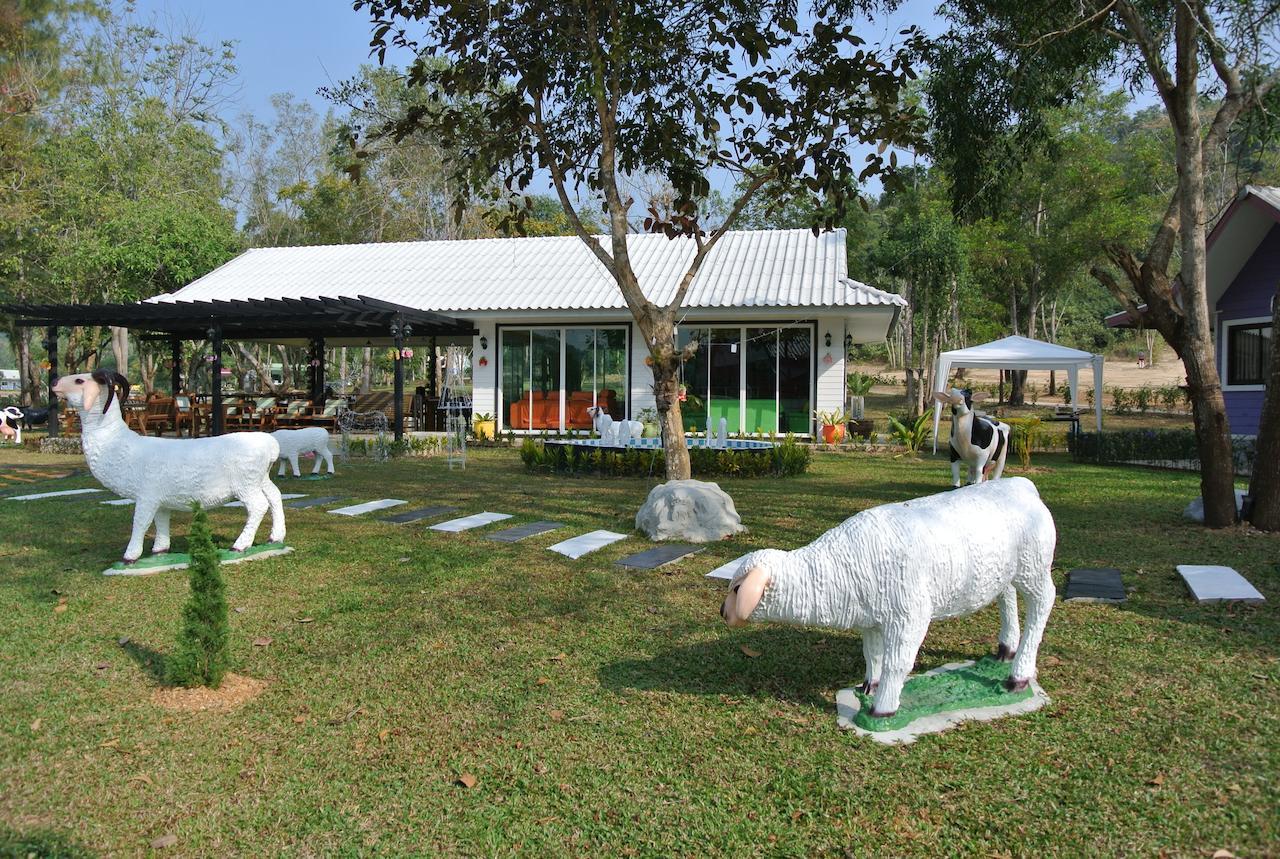 Baanraisooksangchan Kaeng Krachan Exterior foto