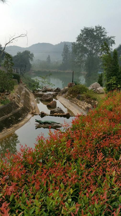 Baanraisooksangchan Kaeng Krachan Exterior foto
