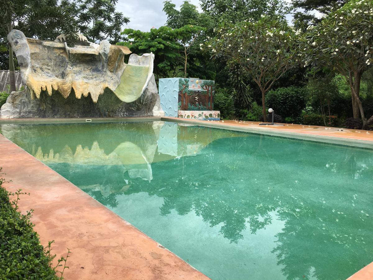 Baanraisooksangchan Kaeng Krachan Exterior foto